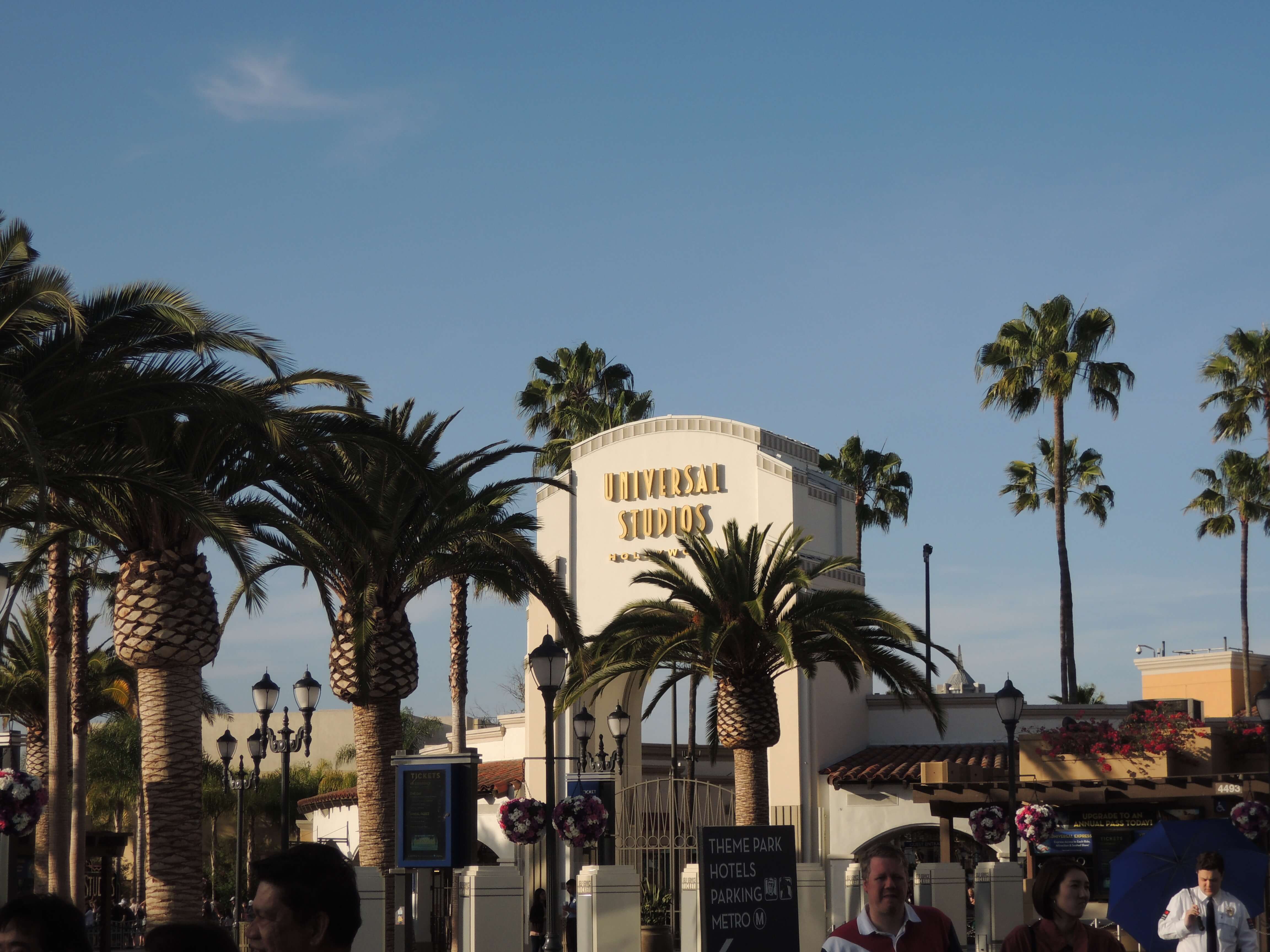 🌴Une journée à Universal Studios d'Hollywood ! Sur Goodie Mood, le blog Feel Good d'une française expatriée à Los Angeles. #universalstudios #hollywood #californie #expat #LosAngeles #Attraction #Parc #HarryPotter