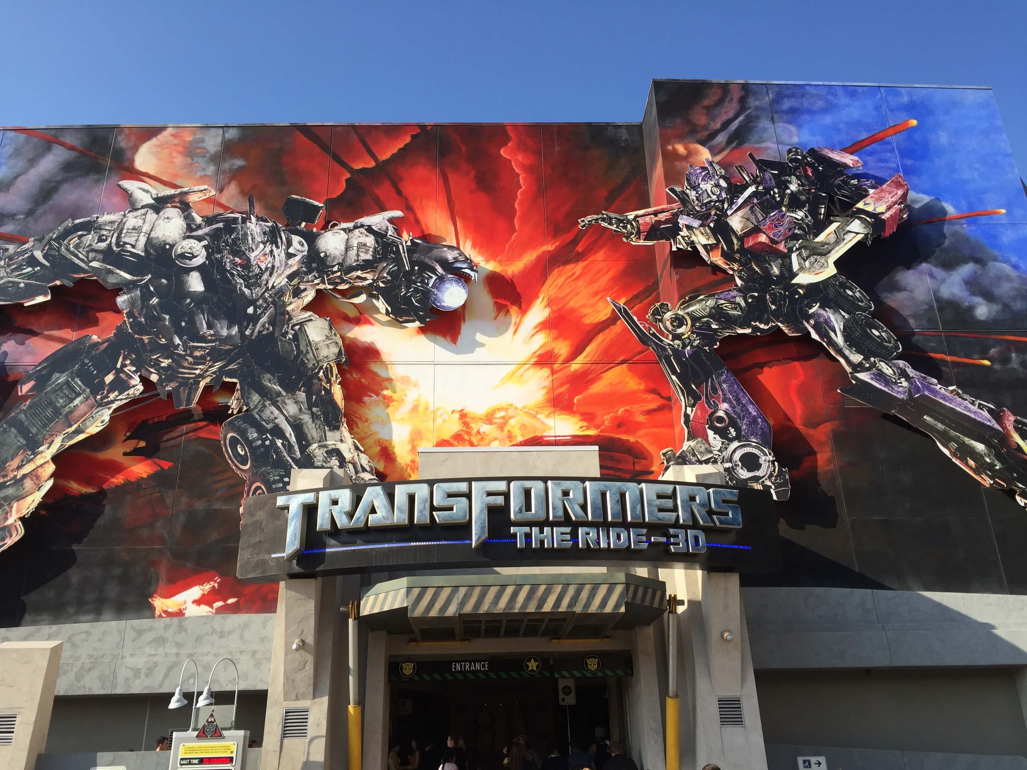 🤖 #Transformers à Universal Studios d'Hollywood ! Sur Goodie Mood, le blog Feel Good d'une française expatriée à Los Angeles. #universalstudios #hollywood #californie #expat #LosAngeles #Attraction #Parc #HarryPotter